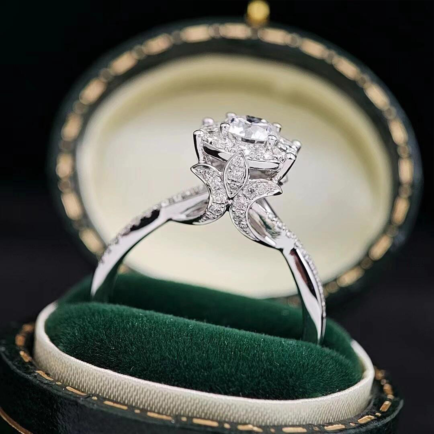 Raisove PT950鉑金 1cts 王室莊園培育鑽石戒指 D色(R-009)